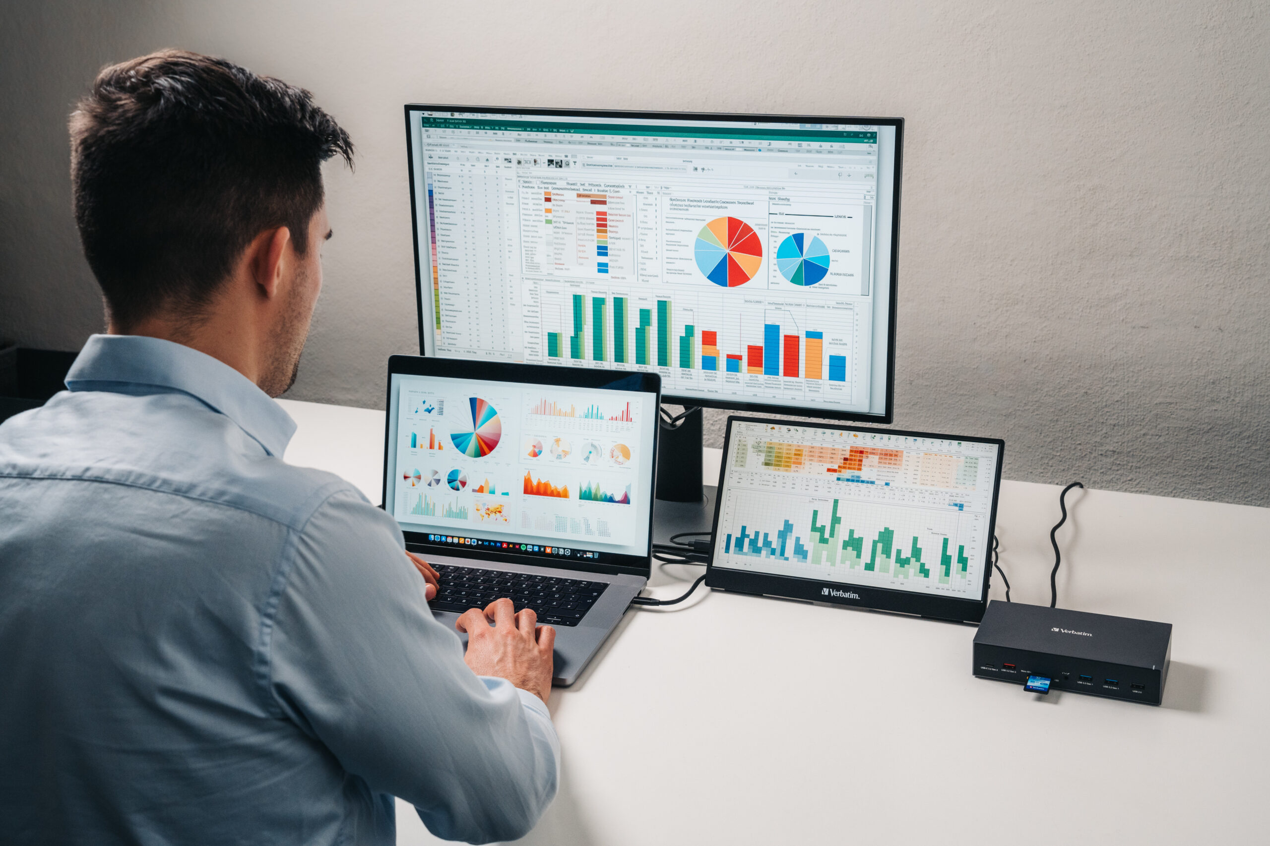 Verbatim USB-C Pro docking station CDS-17: 17 poorten - Afbeelding 9