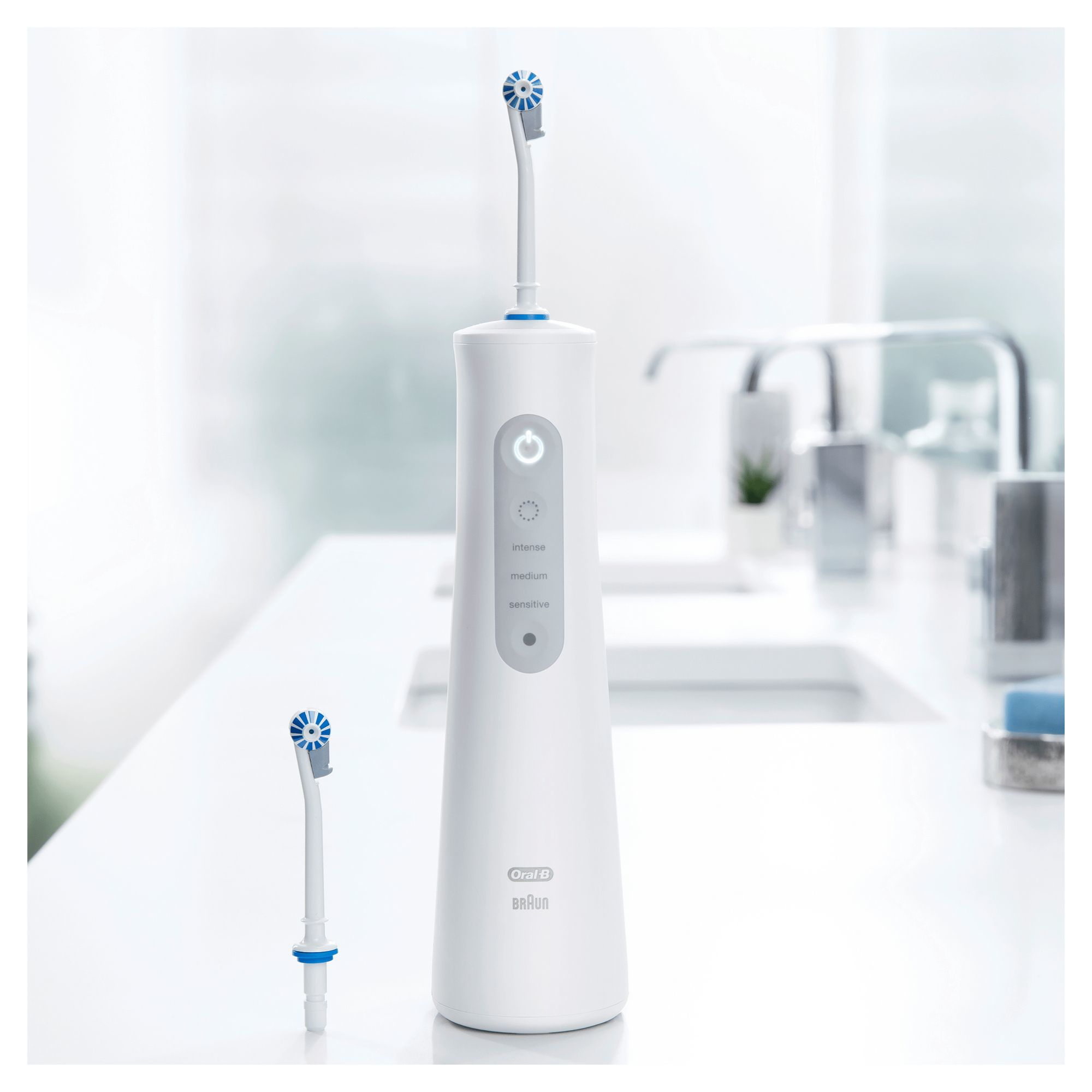 Oral-B AquaCare 6 Pro-Expert monddouche 0,15 l - Afbeelding 5